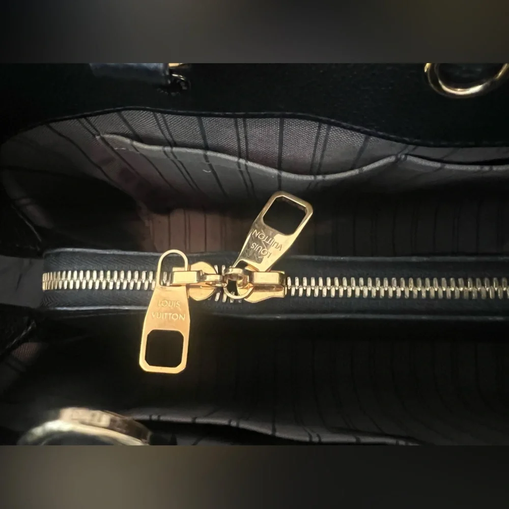 Louis Vuitton Montaigne MM Leather Handbag with Strap - Picture 13 of 14